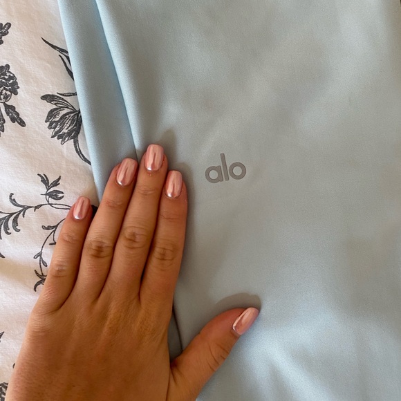 Alo Yoga Airlift chalk blue leggings size XS - Picture 4 of 4